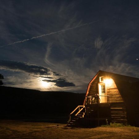 Aubin Sky Lodging At The Yl Ranch Savery Екстер'єр фото