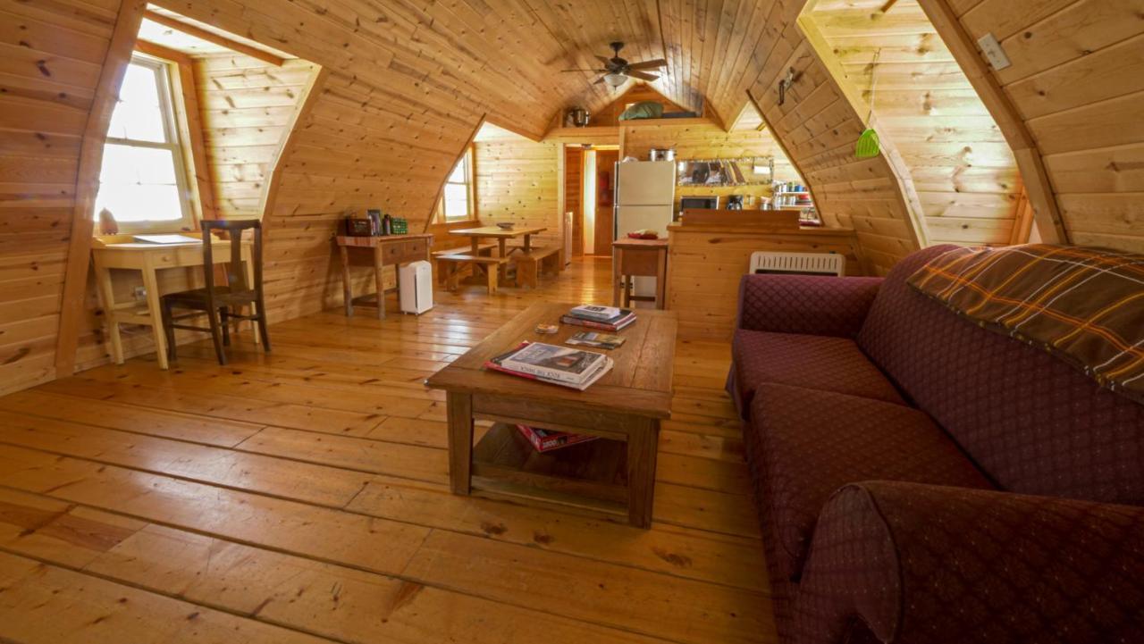 Aubin Sky Lodging At The Yl Ranch Savery Екстер'єр фото