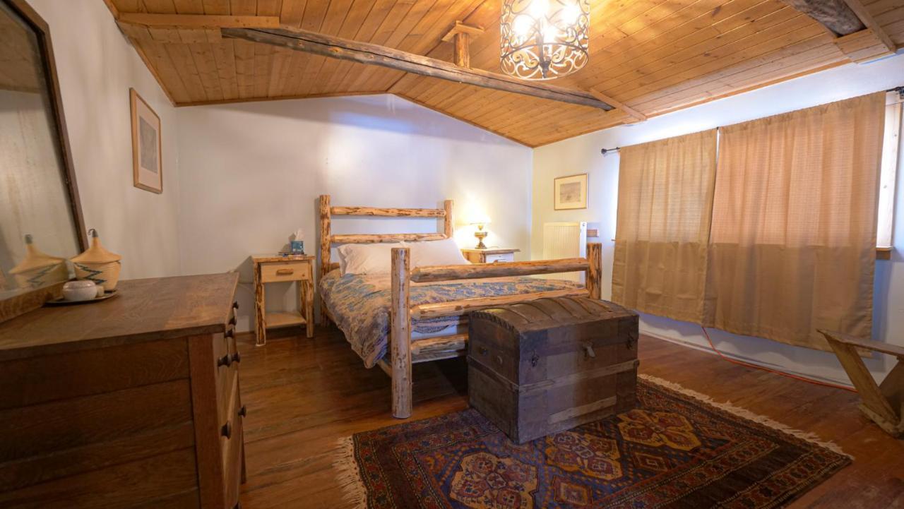 Aubin Sky Lodging At The Yl Ranch Savery Екстер'єр фото