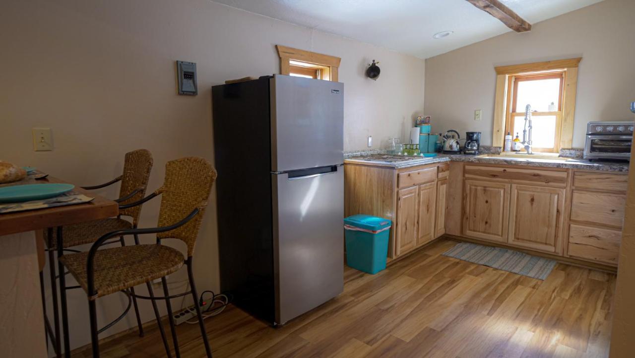 Aubin Sky Lodging At The Yl Ranch Savery Екстер'єр фото