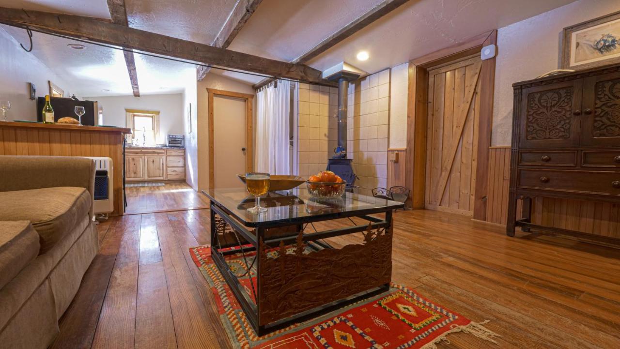 Aubin Sky Lodging At The Yl Ranch Savery Екстер'єр фото