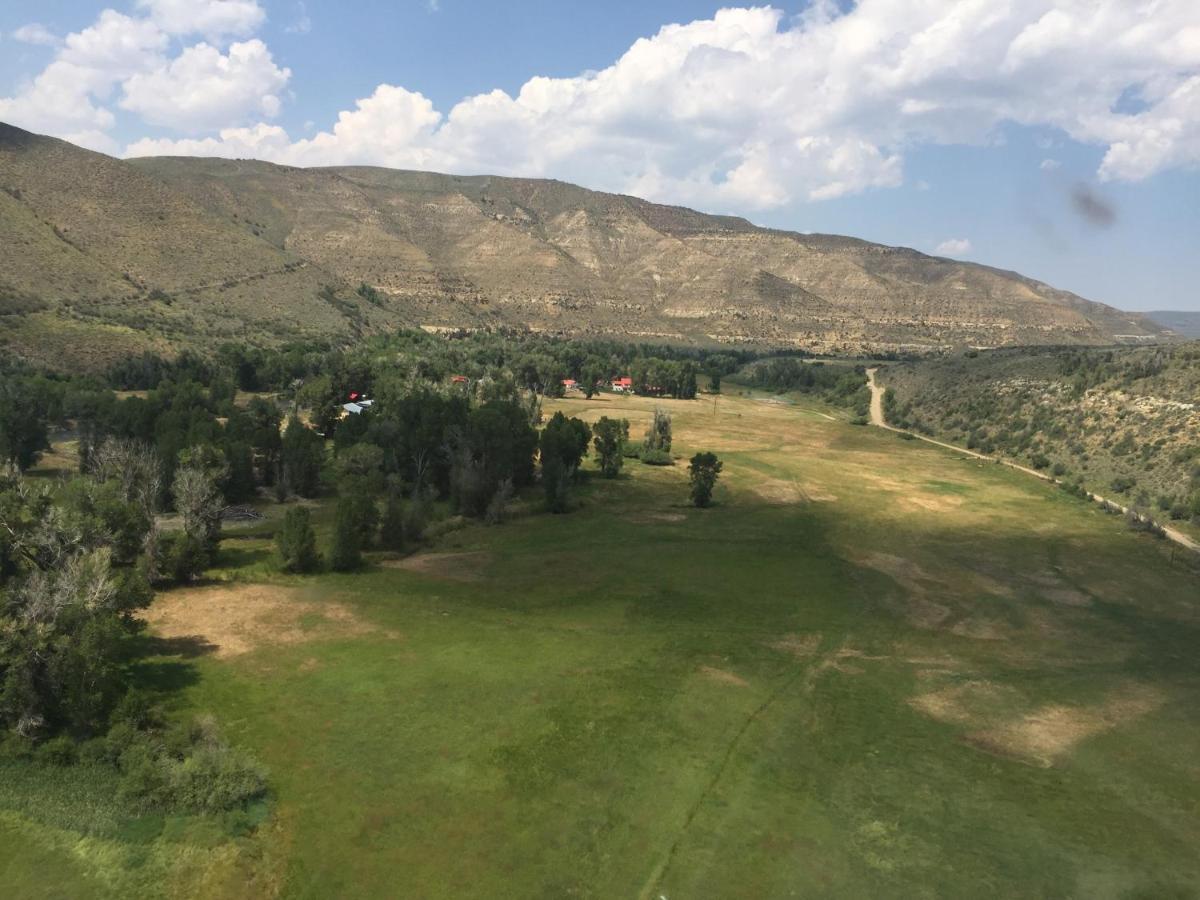 Aubin Sky Lodging At The Yl Ranch Savery Екстер'єр фото