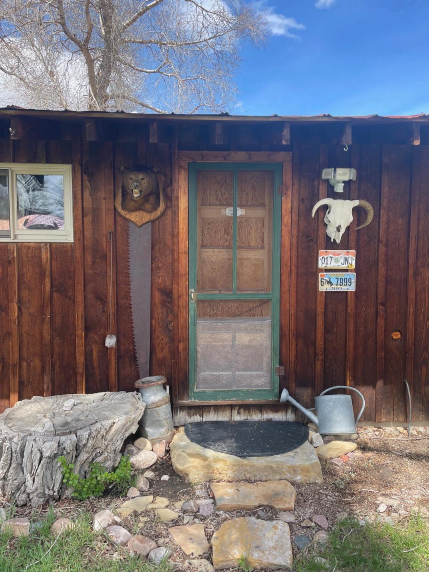 Aubin Sky Lodging At The Yl Ranch Savery Екстер'єр фото
